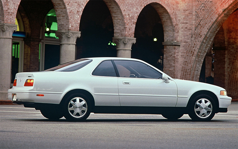 White 1991 Acura Legend
